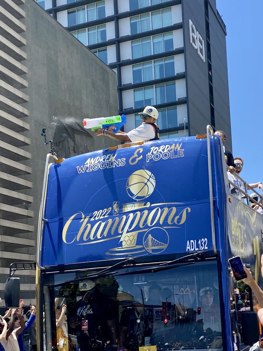 SarahHusain16's tweet photo. Snapshots from magical day #WarriorsParade โจ https://t.co/2vhOlw4O1l