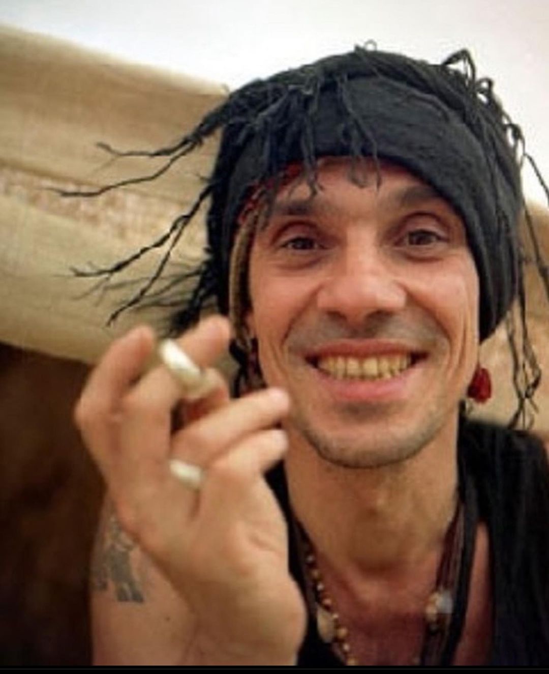 Happy Birthday to Manu Chao. 