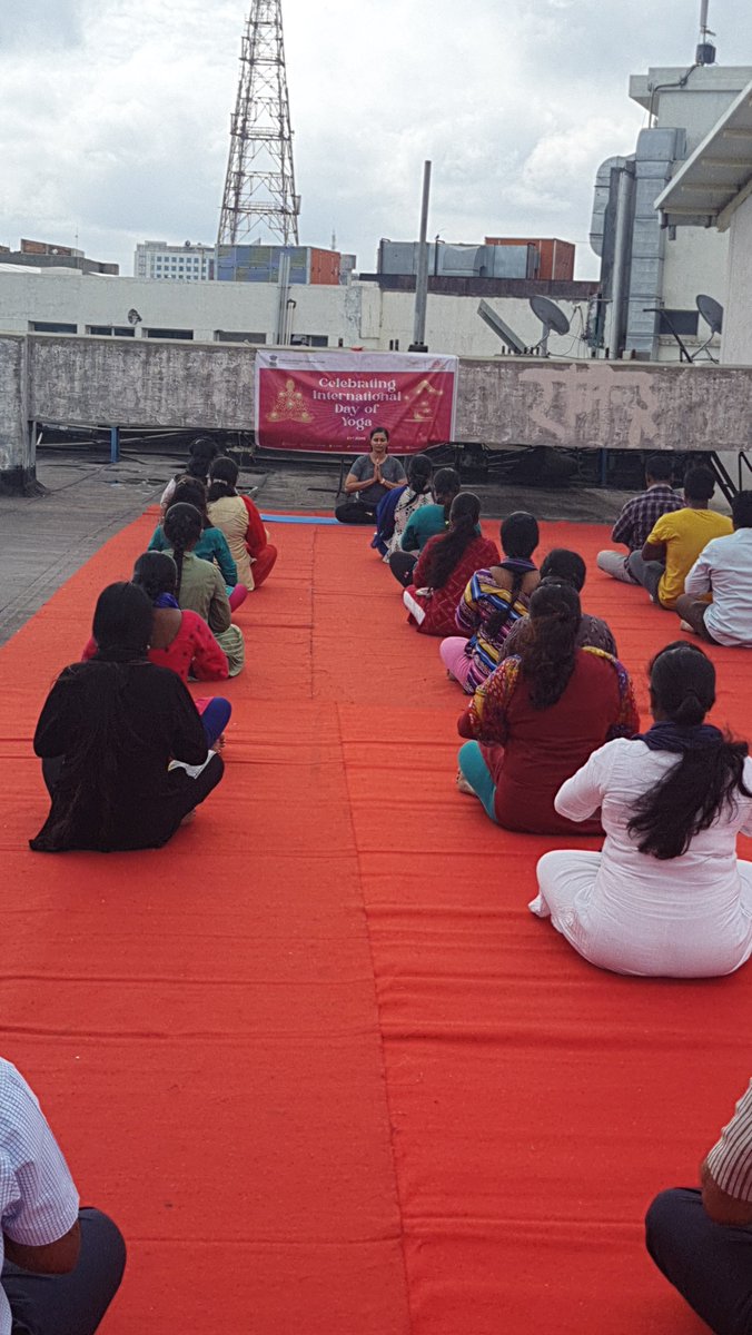 UIDAIBengaluru's tweet photo. Yogaha Chitta-Vritti-Nirodaha - Maharishi Patanjali.
Yoga is more than Aasanas, it is unlocking our infinite possibilities and power.
Glimpses of #InternationalYogaDay at #UIDAIBengaluru under the guidance of Dr. Sandhya, Ayurvedic Medical Practitioner.
#YogaDay #IYD2022 https://t.co/n6stP8JFZH