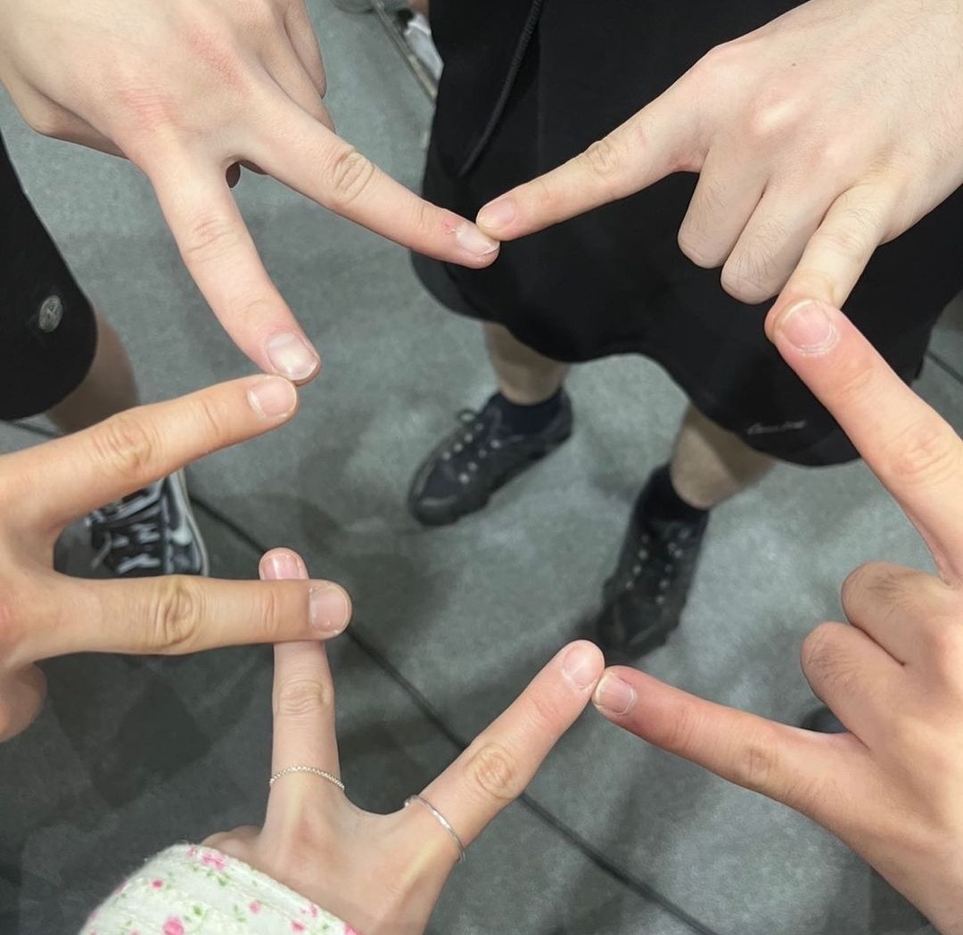 EunbiFR's tweet photo. → INSTA | 21.06.22

« 300 ❤️ »
_
@KWONEUNBI #KWONEUNBI
#권은비 | [2/2] https://t.co/5xwSM8Lyg7