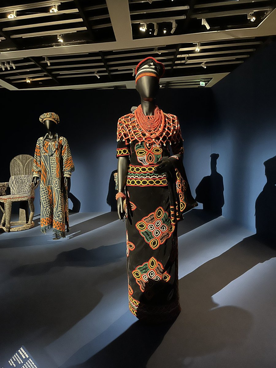 sabrinabierlein's tweet photo. Merveilleuse exposition sur les chefferies du Cameroun au @quaibranly . En prendre plein les yeux. #chefferies #cameroun #paris #expo #afaire https://t.co/6nlO5WIpvj