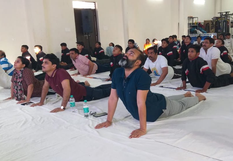 chamohtha's tweet photo. #YogaForHumanity #YogaDay @CMMadhyaPradesh @CollectorSehore https://t.co/Aw5PmI7FpR