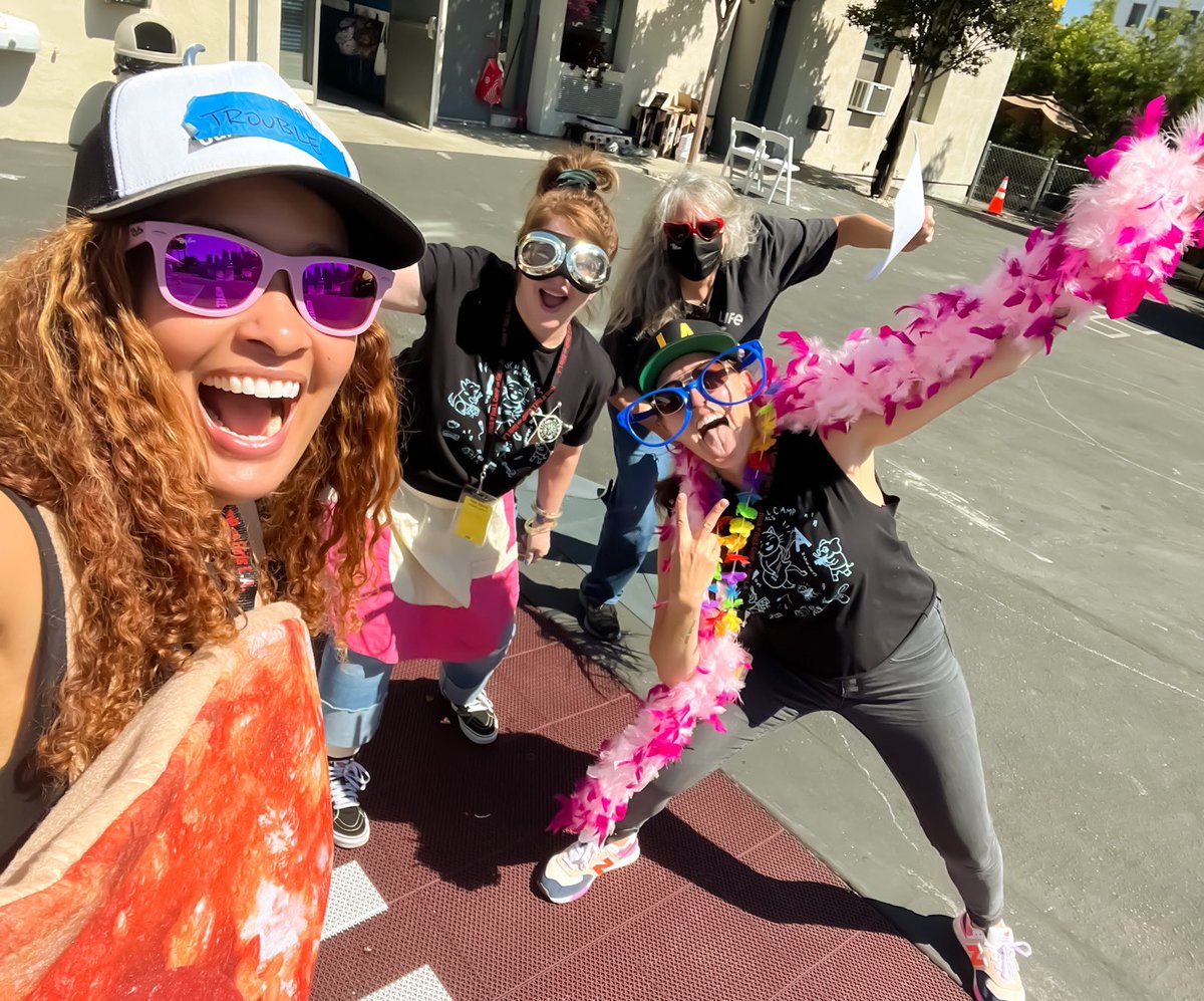 Rebecca Agbe-Davies (@rebeccaagbe) on Twitter photo ready for the best week of the year <a href="/RockCampLA/">Rock Camp 4 Girls LA</a> #skittimeplayers #ifyouneedafriendbeafriend #ifyouneedapizzabeapizza #MVP ready for the best week of the year <a href="/RockCampLA/">Rock Camp 4 Girls LA</a> #skittimeplayers #ifyouneedafriendbeafriend #ifyouneedapizzabeapizza #MVP