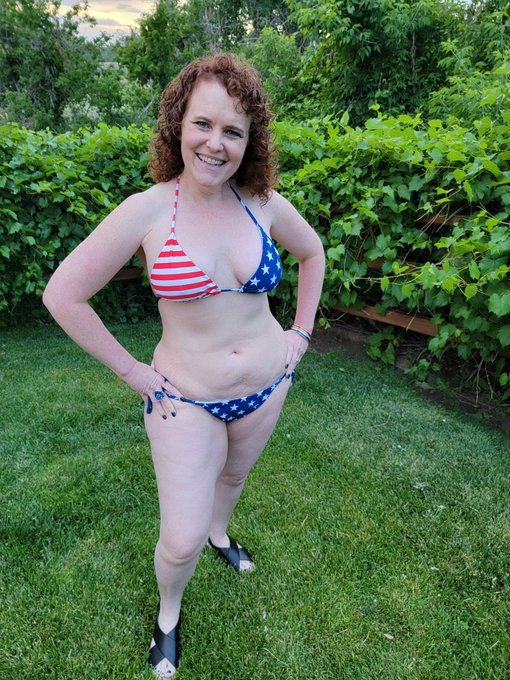 To the wonderful person that gave me this great bikini and some lingerie, thank you so much. You are<a href="/tag/bikini"class="tags"><span>#bikini</span></a><a href="/tag/sundayfunday"class="tags"><span>#sundayfunday</span></a><a href="/tag/milf"class="tags"><span>#milf</span></a><a href="/tag/americanflag"class="tags"><span>#americanflag</span></a>