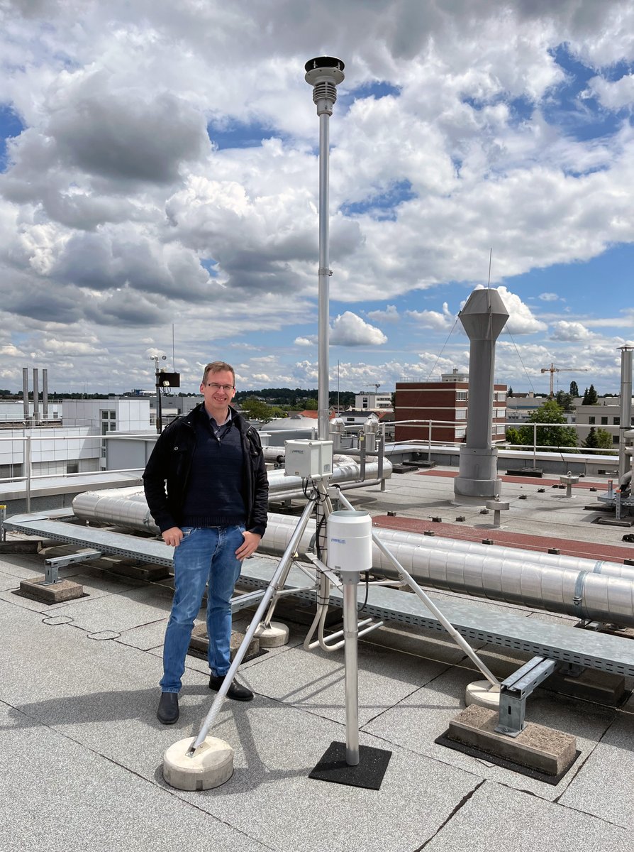 Here’s our Product Manager and Deputy Head of Development Matthias Müller upgrading a Lambrecht weather station at an industrial combined heat and power plant. To protect people and nature, learn more about our Modbus weather stations: lambrecht.net/en/products/mo…

(© Photo: Biotest)