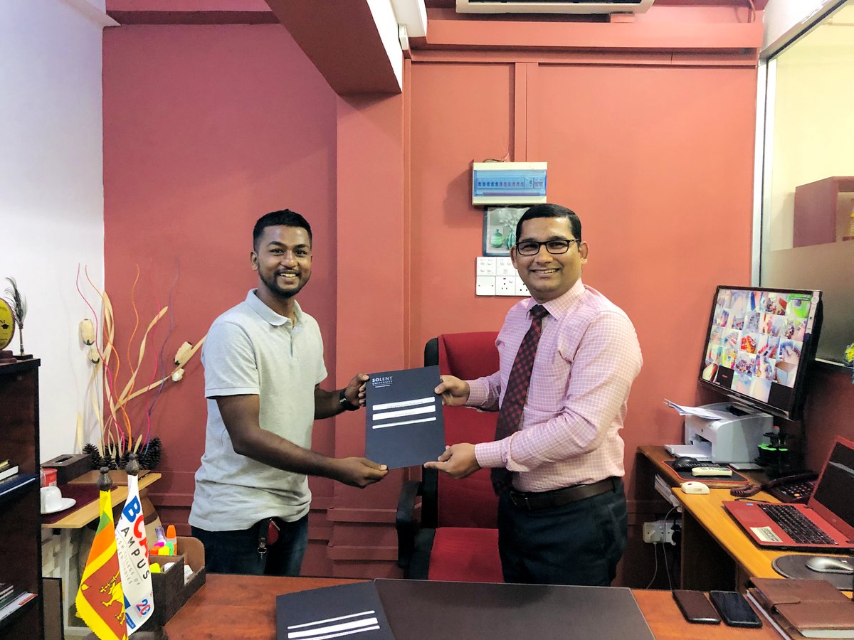 thishonmax's tweet photo. Praise The Lord!
Certifying in BACHELOR OF SCIENCE in SOFTWARE ENGINEERING!
#BCAS #bcasjaffnacampus #Certificates #Thishon https://t.co/26vN8rJal5