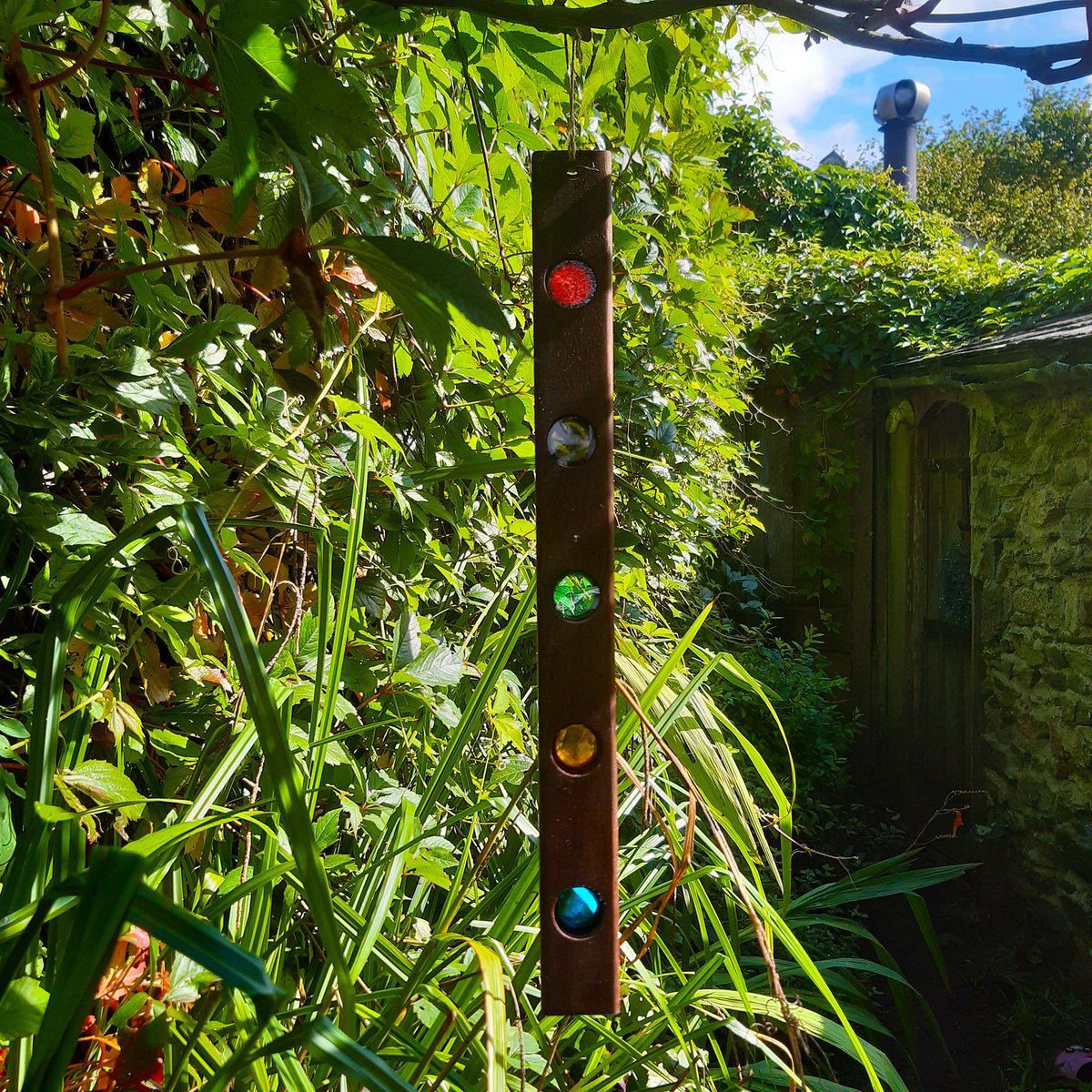 RoopDoopD's tweet photo. Suncatcher. Stained Glass Rainbow Sun Catcher. https://t.co/SLmtwnCa4w #ChickenPink #Etsy #HousewarmingGift https://t.co/y6VvzyY3CR
