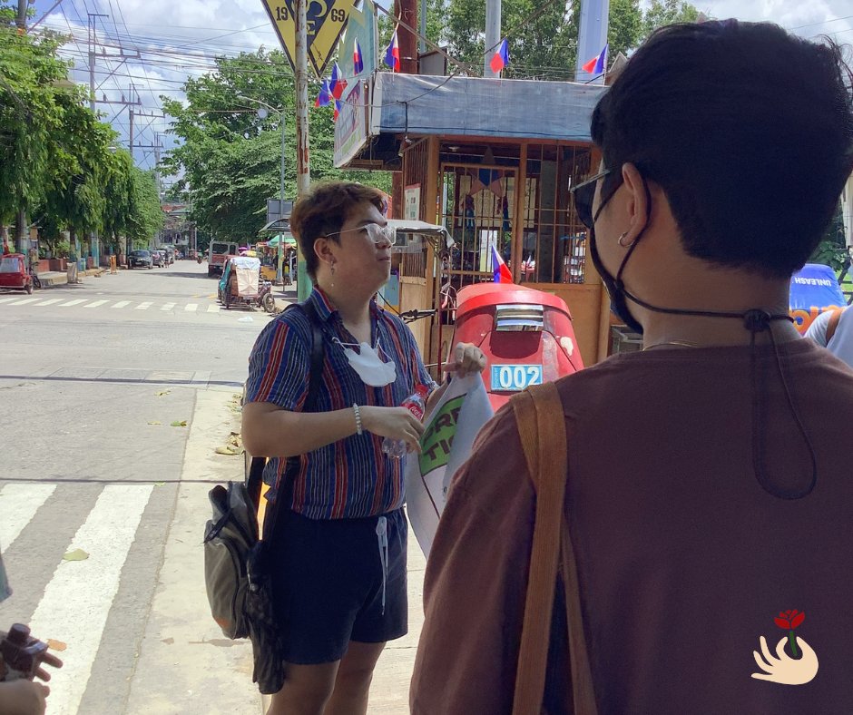 project_KAPWA's tweet photo. ICYM: Noong Sabado, ika-18 ng June 2022 lumapag ang miyembro ng Project KAPWA para maglunsad ng community mapping upang matukoy ang mga isyung panlokal sa napiling mga komunidad. 1/n https://t.co/KDBgJqPG3G