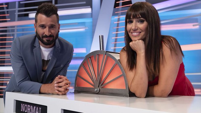 💎 Es un auténtico lujo los datos de @NoEsNormalEITB

✌️🏽 El divertido concurso presentado por <a href="/igor_siguero/">Igor Siguero</a> y <a href="/NereaAlias/">Nerea Alias</a> firmó ayer un 9.3% de share, 39.000 espectadores y grandísima fidelidad del 47.6% en sus 81 minutos.

#QueVivaLaTele #Audiencias