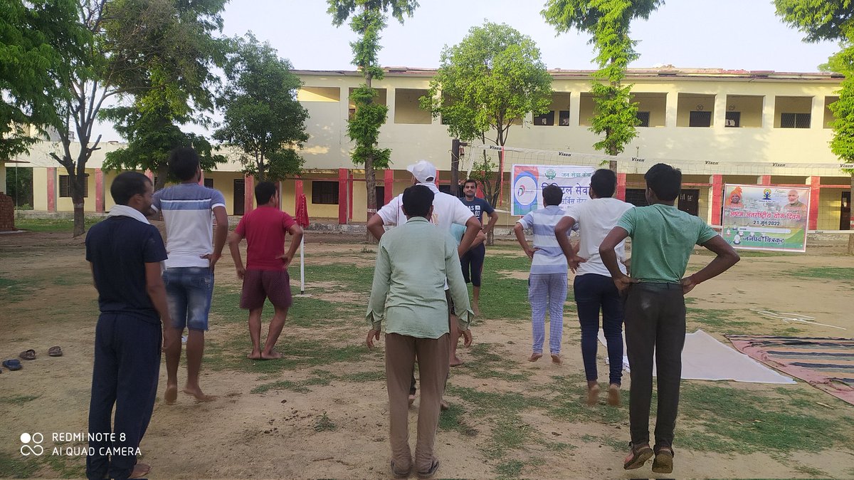 Today celebrate yoga day in Chitrakoot. - #CSCIDY2022 #MyyogaMypose #AzadikaAmritMahotsav
#YogaForHumanity
<a href="/moayush/">Ministry of Ayush</a>
<a href="/CSCegov_/">CSCeGov</a>
<a href="/CSCSPV_Health/">CSC Health</a> <a href="/CSCUttarPradesh/">CSC Uttar Pradesh</a> <a href="/atulitrai/">Atulit Rai</a> <a href="/06Piyush/">Piyush Kumar</a> <a href="/divyadarshan08/">Divyadarshan Upadhyay</a>