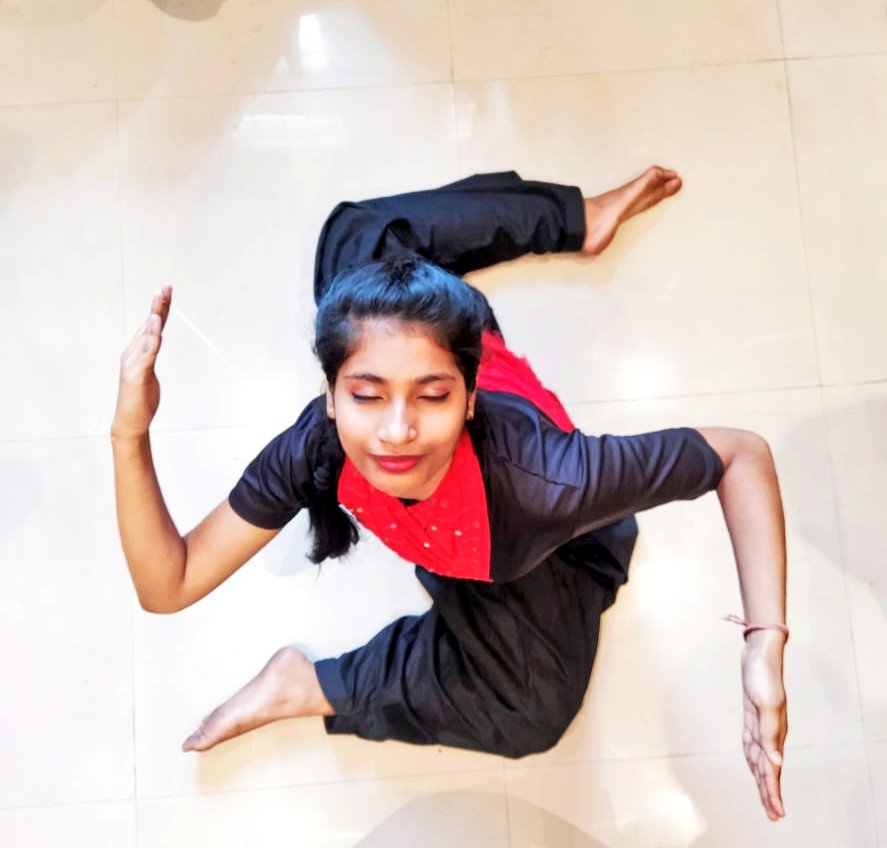 Harshitayoga's tweet photo. 🧘Happy International Yoga Day 🧘

Yoga is not just a practice, but a lifestyle.
It has been a crucial element of the glorious history of India. It offers a path to sustainable living.☘️
@mygovindia

#YogaForHumanity #InternationalYogaDay #yogagirl #IDY2022 https://t.co/uRrGt6y2e7