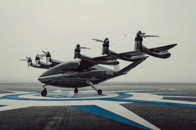TechEdgeNation's tweet photo. The dream of futuristic aerial transportation is finally becoming a reality for Los Angeles! - LA transportation officials expect these drone-like electric air taxis to be operational by the 2028 Olympics, or much sooner. 🚁⚡️ #DroneTaxis #MediaTech

More: https://t.co/gQmjNebDdB https://t.co/kRYp01IKzL