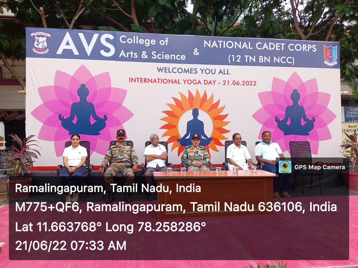 Srisarada_NCC's tweet photo. "Yoga is the gateway of happiness,that Body needs in daily life".
INTERNATIONAL YOGA DAY.

Cadets from Sri Sarada College participated in the Yoga program held at AVS College of Arts &amp; Science.
ANO Lt Dr S.Ramya Niranjani
#Inernationayogaday 
#12(TN)BN,NCC
@12Salem6 
#Saradites https://t.co/HfBCcHQJQ0
