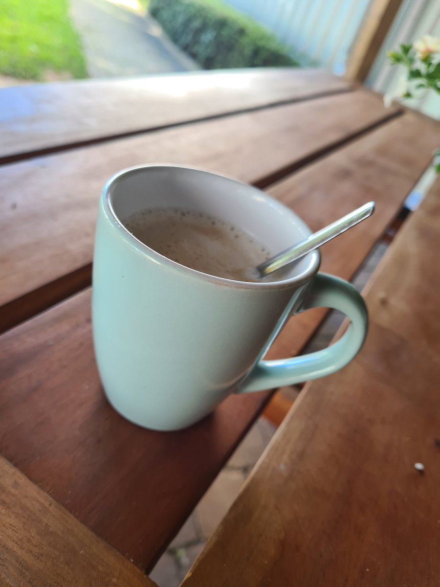 Goodmorning!☕️
Everybody enjoy your day!❤️👊🏻