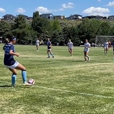 AtomicCityFC's tweet image. These amazing young ladies just got their opening match win in the Far West Regional Championships. 1-nil over an excellent New Mexico Rush side. Teanna Codd scores off Brie Griffiths great assist. Tomorrow, we face off against Utah Soccer Alliance at 3:30pm Moutain Time Zone.
