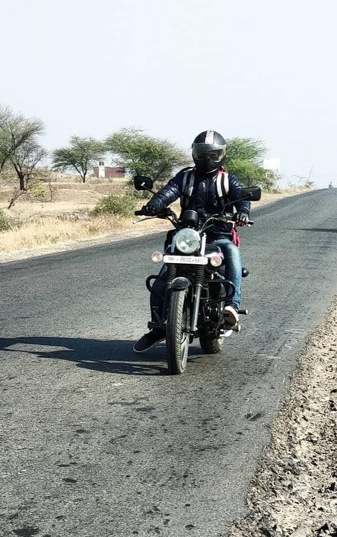 adrenalin_erush's tweet photo. Celebrating World Motorcycle day with my baby #Avenger220 street! https://t.co/5cJJUpn6WM