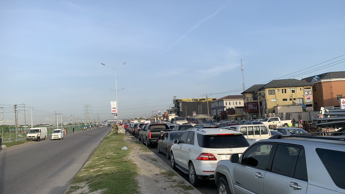 nunclud's tweet photo. Abraham Adesanya inwards ajah is on lockdown. @Gidi_Traffic @lagostraffic961 @trafficbutter https://t.co/EBr9432i1t