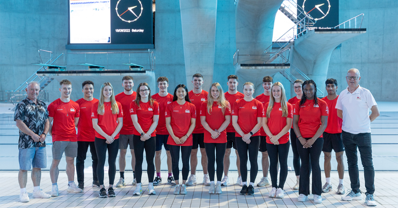 Swim_England's tweet photo. 💬 The team blends previous medal winners with fresh and exciting talent… 

Meet the 1⃣8⃣-strong diving squad selected to represent @TeamEngland at this summer’s Commonwealth Games ⬇️ @Sw_EngDiving #BringItHome #PartofthePride