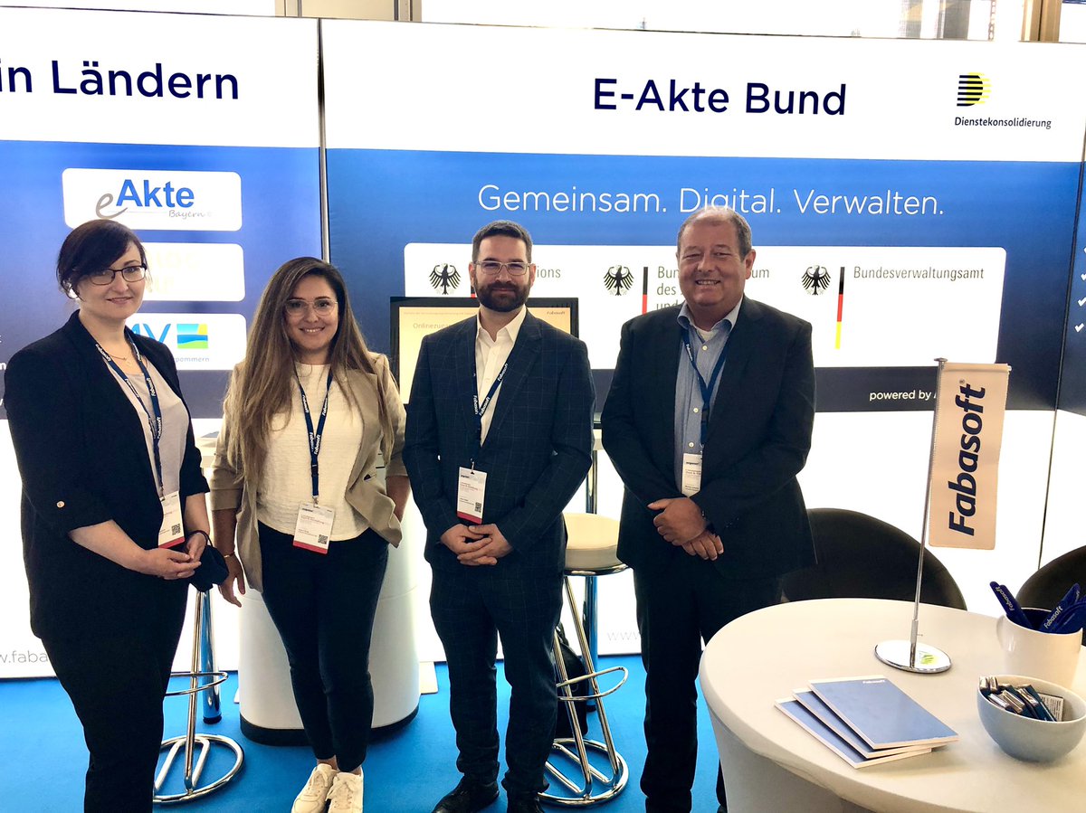 Wir freuen uns auf einen spannenden 2. Tag am #ZuKo22!

<a href="/wegweiserberlin/">Wegweiser Media & Conferences</a> <a href="/Fabasoft/">Fabasoft</a>