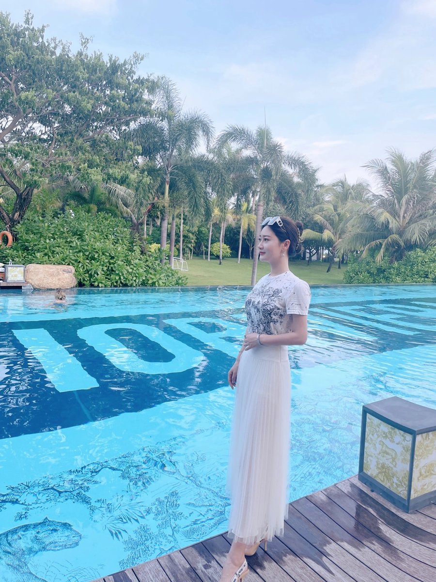Nana08033835's tweet photo. Looking back, how was your past? Is life better now than it was before? https://t.co/v0oZnZiOjR
