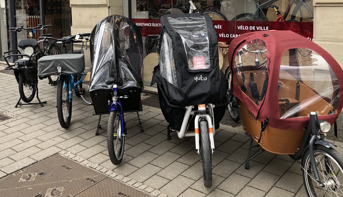 PatrickRerat's tweet photo. 📢1ère enquête nationale 🇨🇭 sur le vélo cargo lancée à @unil!

➡️Vous utilisez (parfois) un vélo cargo? Participez à l’enquête!
➡️Vous connaissez des usagers? Transmettez le lien!

✍️https://t.co/pBkJP8qGoi

On a besoin du plus grand nombre de réponses. Merci! #OUVEMA https://t.co/tE8CNMlQYF