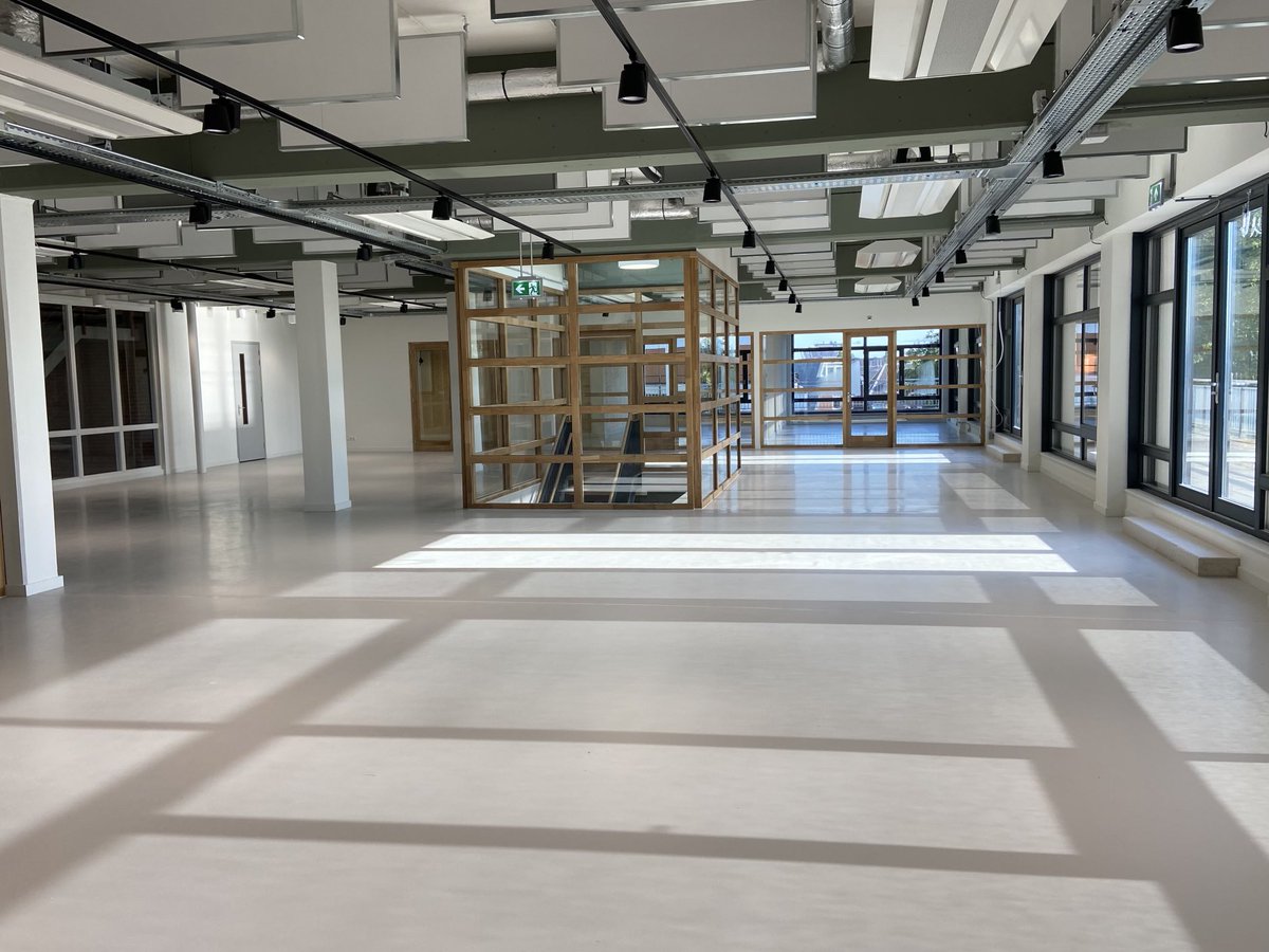 Erna Staal tweet media