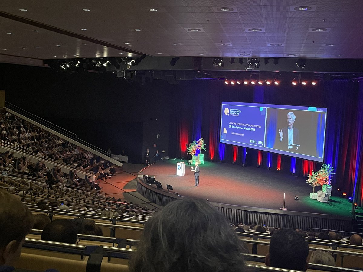 .@goranhenriks opening #Quality2022 with an invitation to send pictures or video tagging #qualitylife2022 - to make a collage of what makes for a good life for everyone. Thank you @QualityForum @TheIHI @bmj_latest and 🇸🇪& the City of Gothenburg for a super event