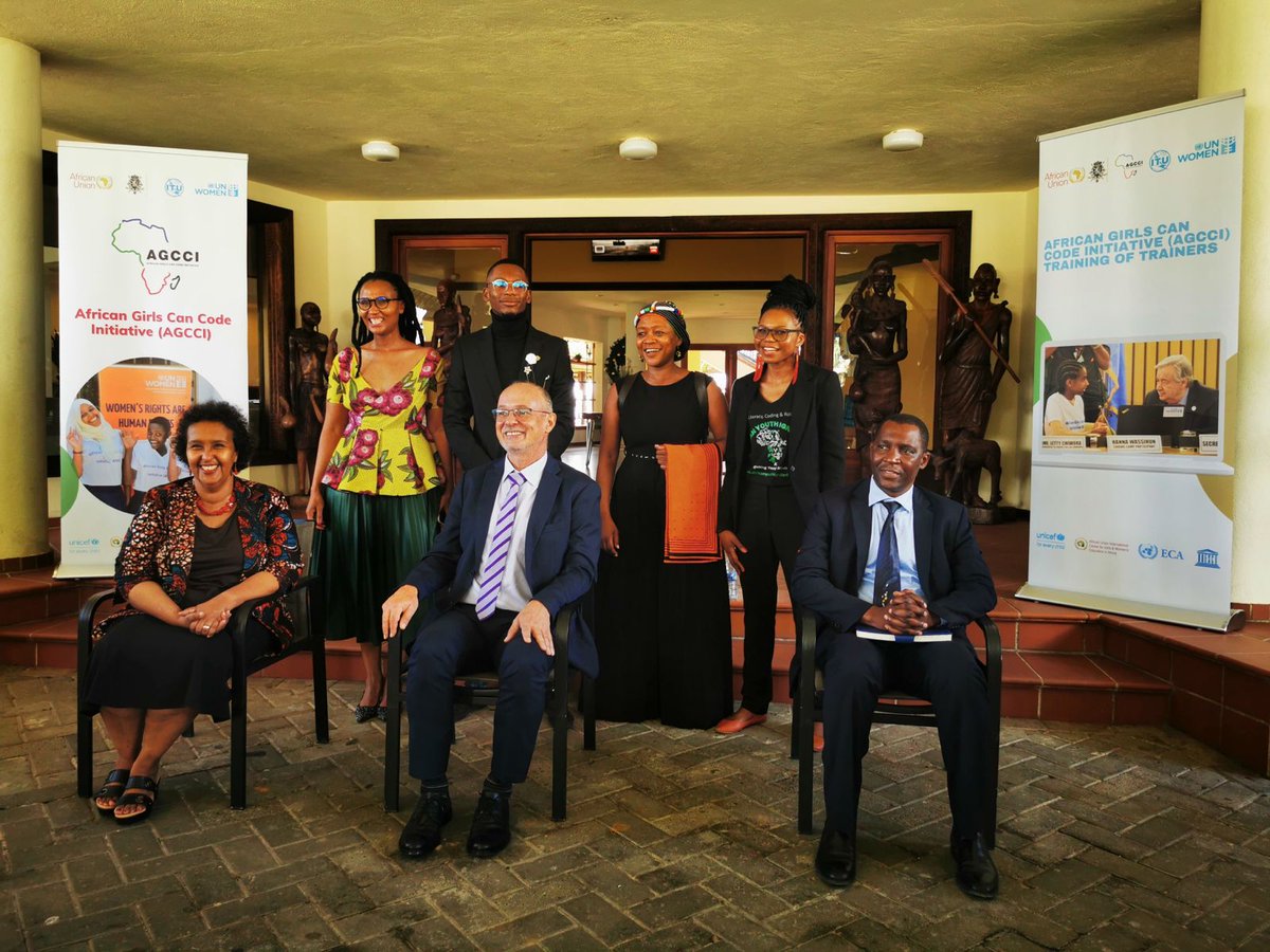 VarsityGenie tweet media