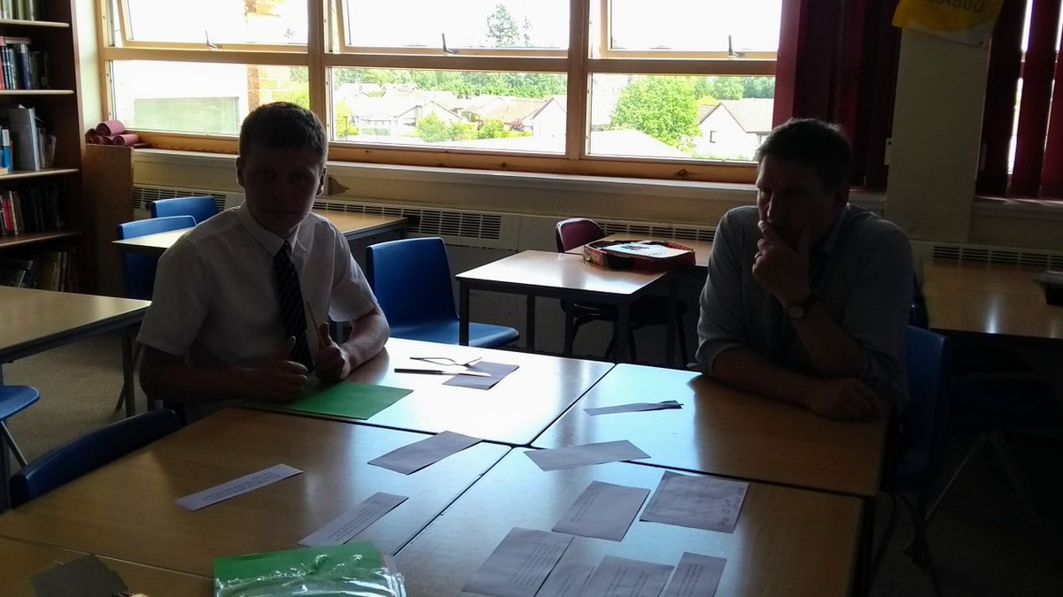 languagesatbhs's tweet photo. Day One of #RefugeeWeek2022 on the theme of #HealingTogether . Yesterday we were Sending a Message of kindness and hope. Today (Tuesday) we will be meeting again at lunchtime in I10 with other activities throughout the week. https://t.co/5jSiQm5Wf0