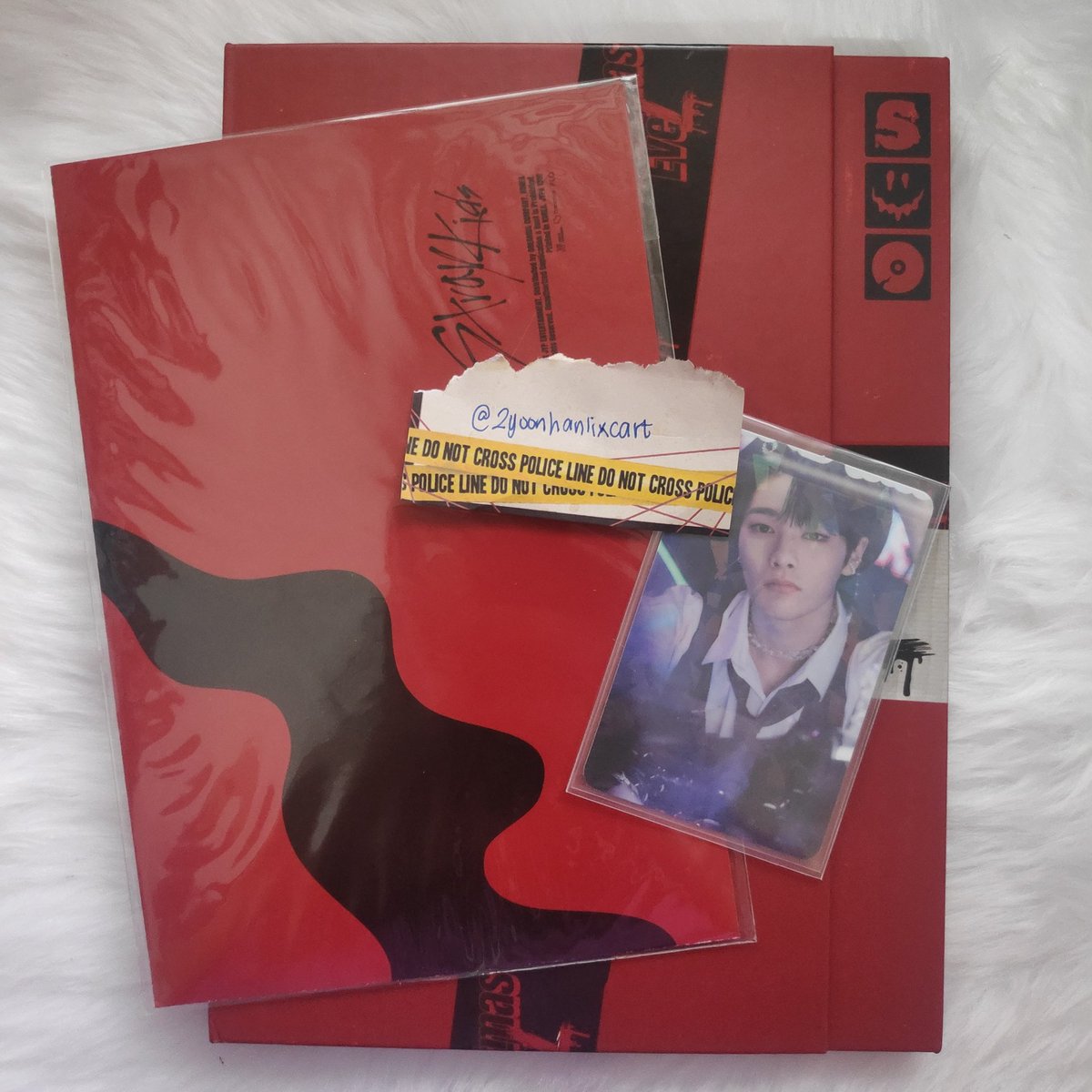 2yoonhanlixcart's tweet photo. wts lfb skz ph 

- unsealed cevel album (jyp pob poster + i.n glitter pc + sticker + pb + cd): 300 php + pf
- mop: gcash
- mod: ggx, sco, j&amp;t 
- loc: davao 
- payo / 2 days reservation
- rcbyt: https://t.co/GFGpNhbk2v 

🏷️ christmas evel yang jeongin glitter skz straykids album https://t.co/5xdpbvPgTK