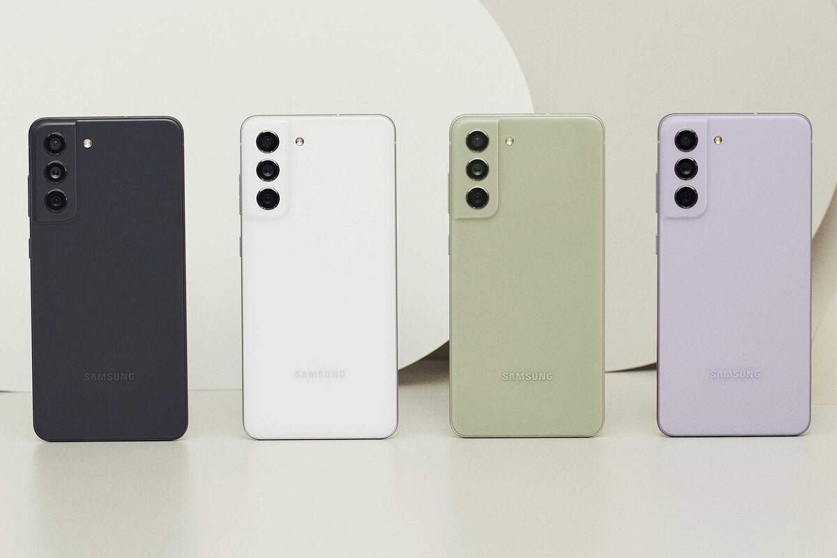 CeotechI's tweet photo. Galaxy S21 FE 4G, Google Play Listing conferma sia 5G
#5G #Android12 #GadgetTech #GalaxyS21FE #GalaxyS21FE4G #MobileNews #Notizie #OneUI41 #Rumors #Samsung #SamsungGalaxy #SmartDevice #Smartphone #Snapdragon720 #Tech #TechNews #Tecnologia #Telefonia
https://t.co/0aCMQsTppW https://t.co/uAKIrzpWXJ
