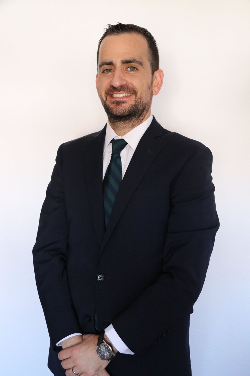 SepinEditorial's tweet photo. ¡Tenemos nuevo CEO! @Alejandro_Cubi se une a nosotros en una nueva etapa muy ilusionante para la Editorial, ¡bienvenido! https://t.co/RY21VcneZ9