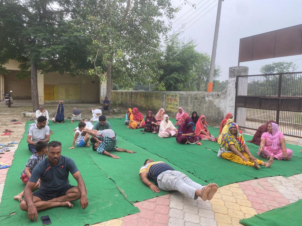 rishabhmzn's tweet photo. #CSCIDY2022 #MyyogaMypose #AzadikaAmritMahotsav
#YogaForHumanity
#CSCUttarPradesh #CSCegov
#singhinsenses https://t.co/y4fHsQ7MHz