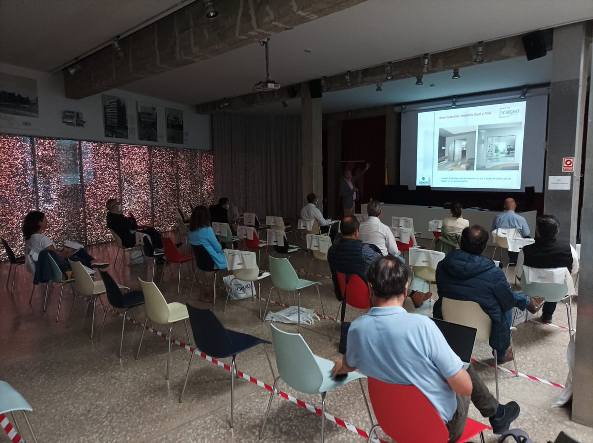 dparquitectura's tweet photo. 🔻Hoy estamos en Santander hablando sobre soluciones en la construcción y rehabilitación moderna de la mano de las empresas @scrignospa #foamglas #geosec @Onduline_Spain @GerflorIberia
¡Todavía está a tiempo de asistir!
👉https://t.co/pNCUwfN6Rx
#construccion #arquitectura https://t.co/8Uo5jbNc7n