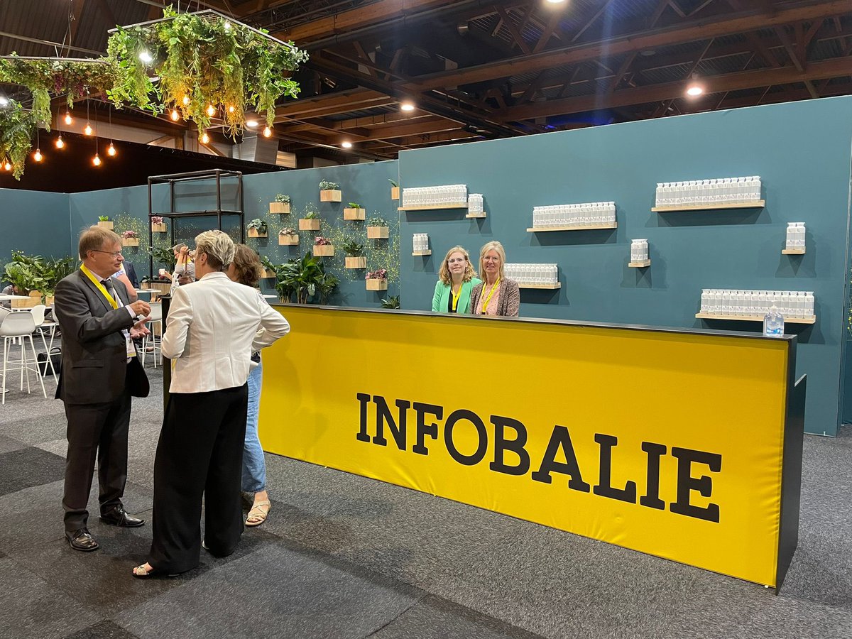 FIT_agency's tweet photo. Ready. Steady. Go! De #Exportbeurs is begonnen met b2b’s, seminaries, workshops, … Veel succes aan alle deelnemers de komende dagen! https://t.co/hlyv9ovyfu als je de komende dagen nog wil langskomen. https://t.co/cMQTkEhnPw