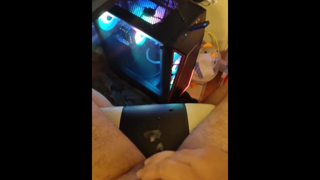 Fresh video on PornhubModels - get it while it's hot: https://t.co/FAUhZo3Kzh https://t.co/KzRsn5i6K