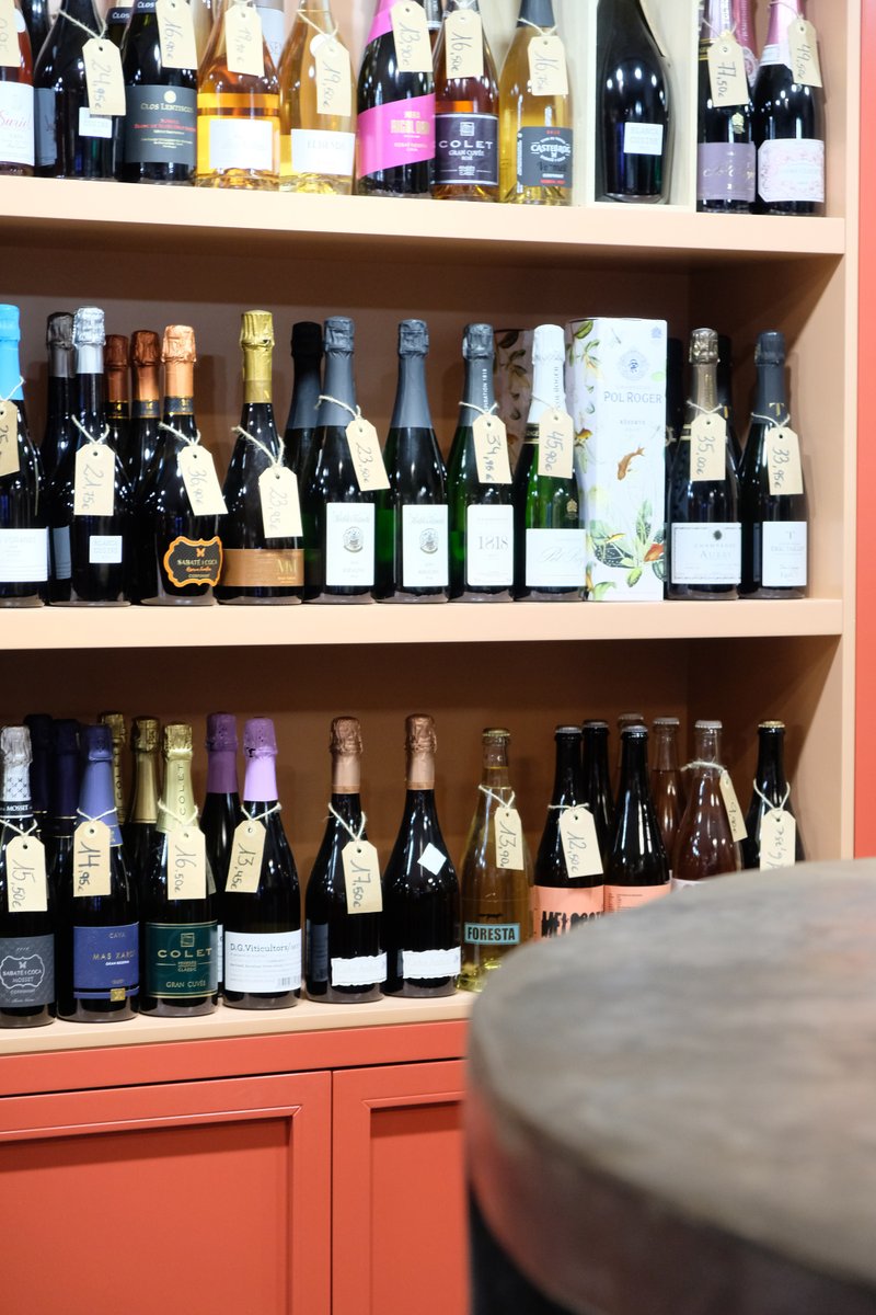 VINUS&BRINDIS tweet media