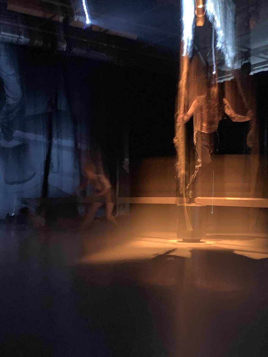 I have seen this year so much visual beauty from my students of the Amsterdam Art Academy- SNDO, truly amazing harvest of fully grown artistic investigation into the frontiers of performance art❣️