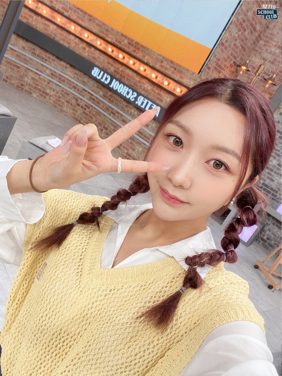 arirang_ASC's tweet image. [SECRET NUMBER]
⠀
에엣씨가 기다리고 기다렸던
우리 시크릿넘버와 함께한 오늘😘
전 세계 ASC 패밀리와의 소통도,
둠치타✨ 펌프도 열심히 잘해줘서 고마워요!
그럼 우리는 다음 컴백 때 또 만나요❤️
⠀
#SECRETNUMBER_ASC #SECRETNUMBER @5ecretNumber