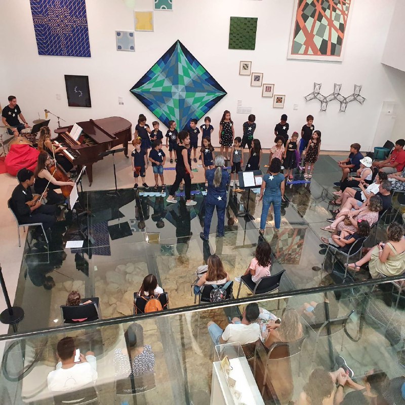 🎊 🎶 Avui és el #DiadelaMúsica i per a aquesta data tan especial hem reservat unes imatges de l'actuació que els més petits varen fer el passat divendres.

✨ Vàrem viure moments emocionants amb aquests petits que pronte podrem veure segur a les  nostres agrupacions musicals.