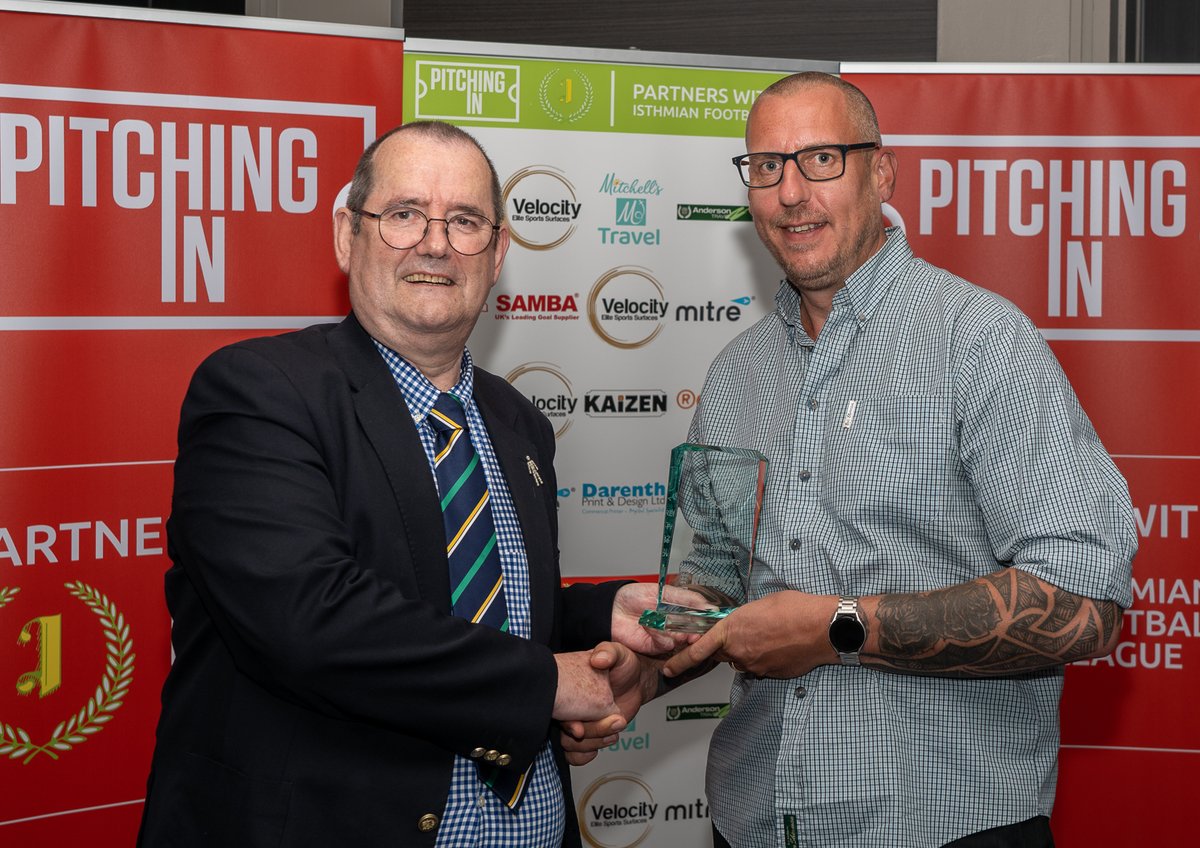 isthmian.co.uk/respect-71116 R.E.S.P.E.C.T!

Amongst the awards given out on Saturday were those that demonstrate it's nice to be nice. Here are our Respect and Fair Play winners.

#IsthmianLeague #PitchingIn