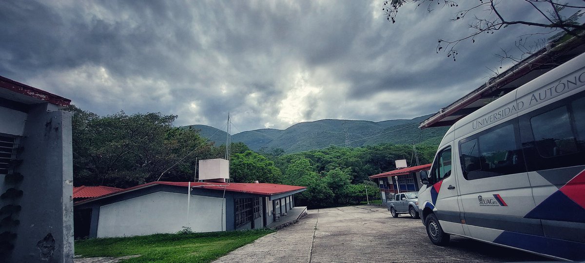 MarckMax2021's tweet image. Un día más en la #ESCT #UAGro @UAGro_MX @UAGro_Prensa @UAGroVerde @UAGroVirtual