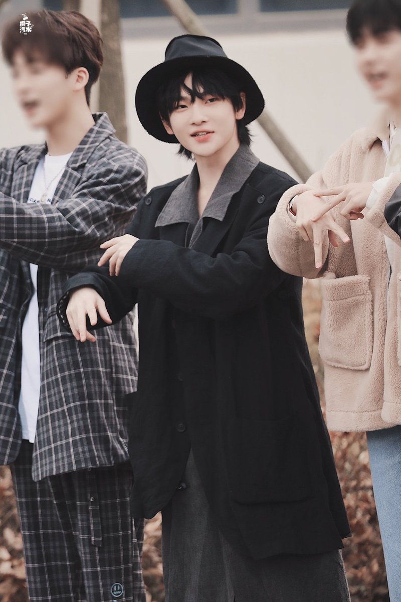 zznverse's tweet photo. 〔210226〕
©️梅子汽水·周震南
— [#ZhouZhennan #R1SE] https://t.co/sJy5T3oayc