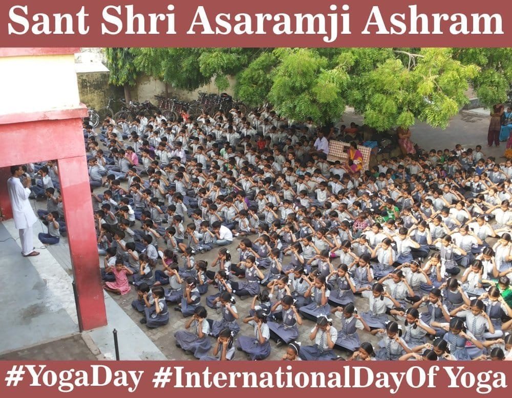 Ramkwagh's tweet photo. #TheTrueYogi
Sant Shri Asharamji Bapu अनुसार सद्गुरुओं से श्रवण किये गए ज्ञान को आप जितना अधिक सुनते हैं जितना अधिक विचारते हैं कहते हैं ज्ञानयोग।
Delving Within
Yoga Way Of Life
#अंतरराष्ट्रीय_योग_दिवस
#YogaForHumanity2022 https://t.co/YTPKtLGGET