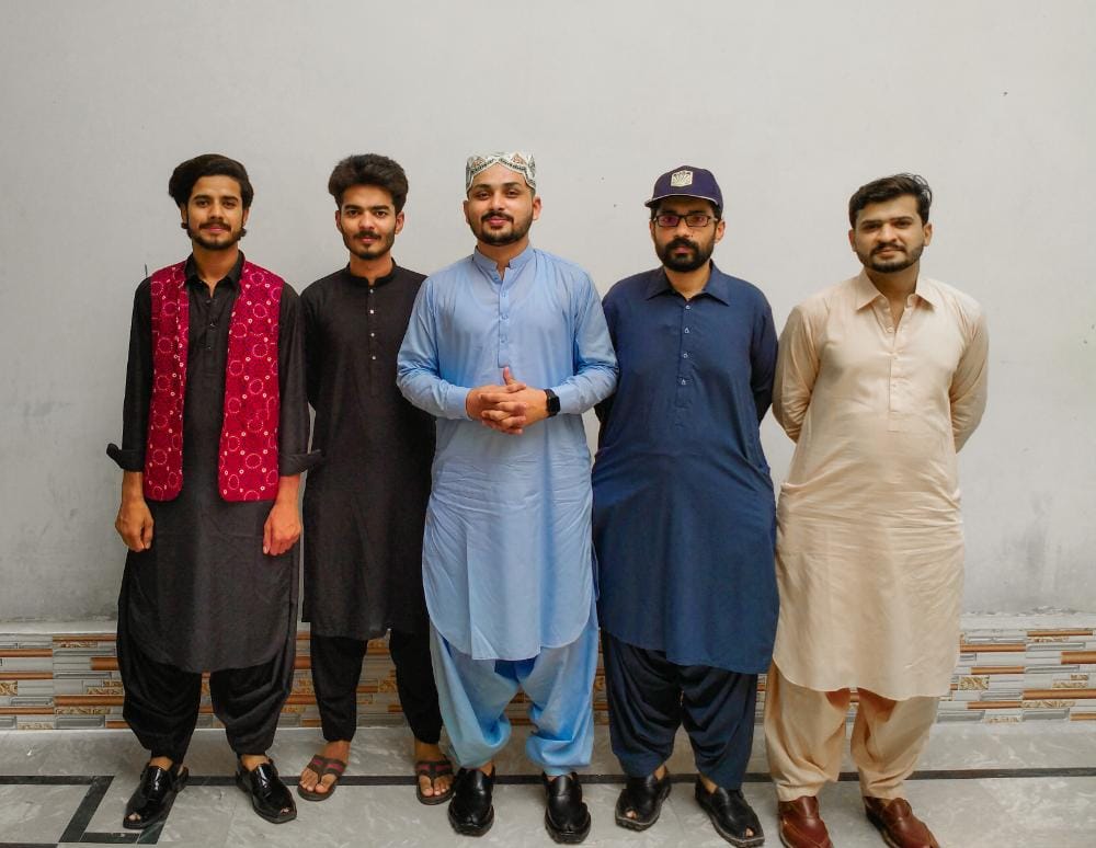 mrj_psf's tweet photo. Ready To Larkana For Attend Chairman @BBhuttoZardari Sahab Historical Jalsa 🇱🇾✌🏻💙
#RisingSPSF
#DisttNF
#TalukaNF
#CityNF
@BBhuttoZardari @BakhtawarBZ @AseefaBZ @psfmansoor @LalaMuradKhan @sheryarbhagat @Memon_Ubed @SPSFOfficial @FerozeJamali @PppFeroze https://t.co/asJ9zzT6bG