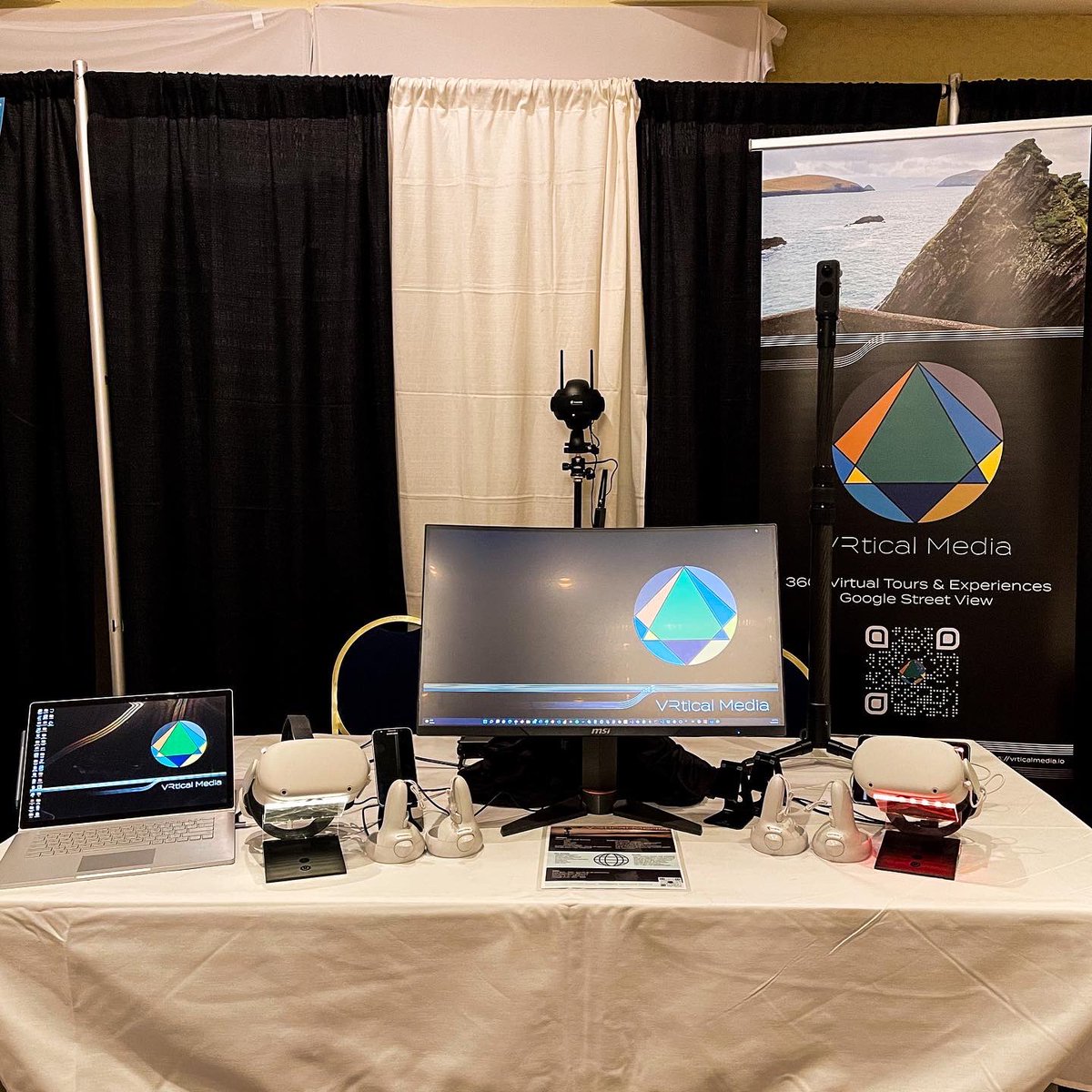 vrticalmedia's tweet photo. This past Thursday, I set up a booth at the North Shore Chamber of Commerce Business Expo. I leveled up my customer engagement, understood where my tech acumen is at, made some new friends and captured some great leads! 

I hear this phrase often &amp; it’s worth repeating:

Show Up https://t.co/Z3eiZb0uuZ