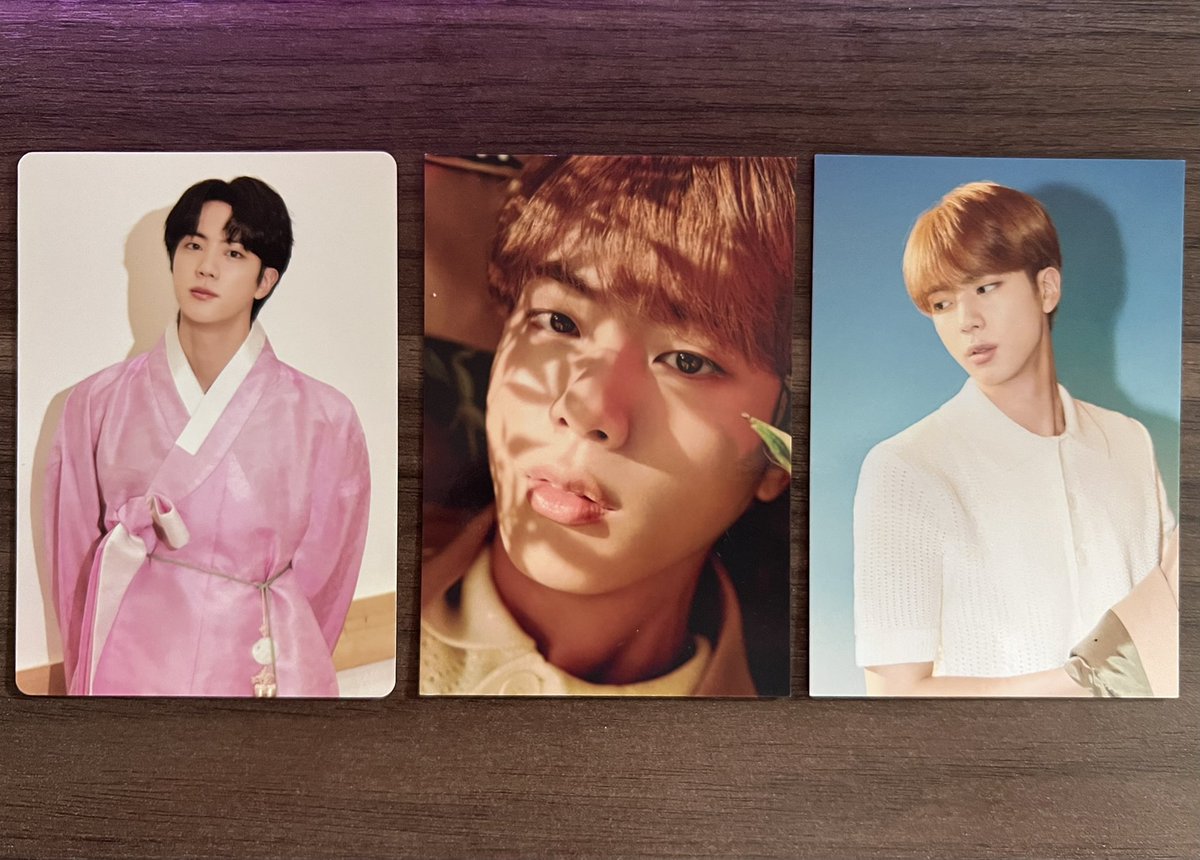 nishipang's tweet photo. ꔛ wts lfb ph
pls help rt

Jin Mini PC (paubos sale)
    𓂋    PHP 50ea
    𓂋    onhand; no rush shipping
    𓂋    mint condition
    𓂋    reply mine + picture
　𓂋　#maeilppang 🍚

.ᐟ wts lfb ph bts mini pc jin tingi sale dalmajung hybe insight https://t.co/NAQXEWQeBM