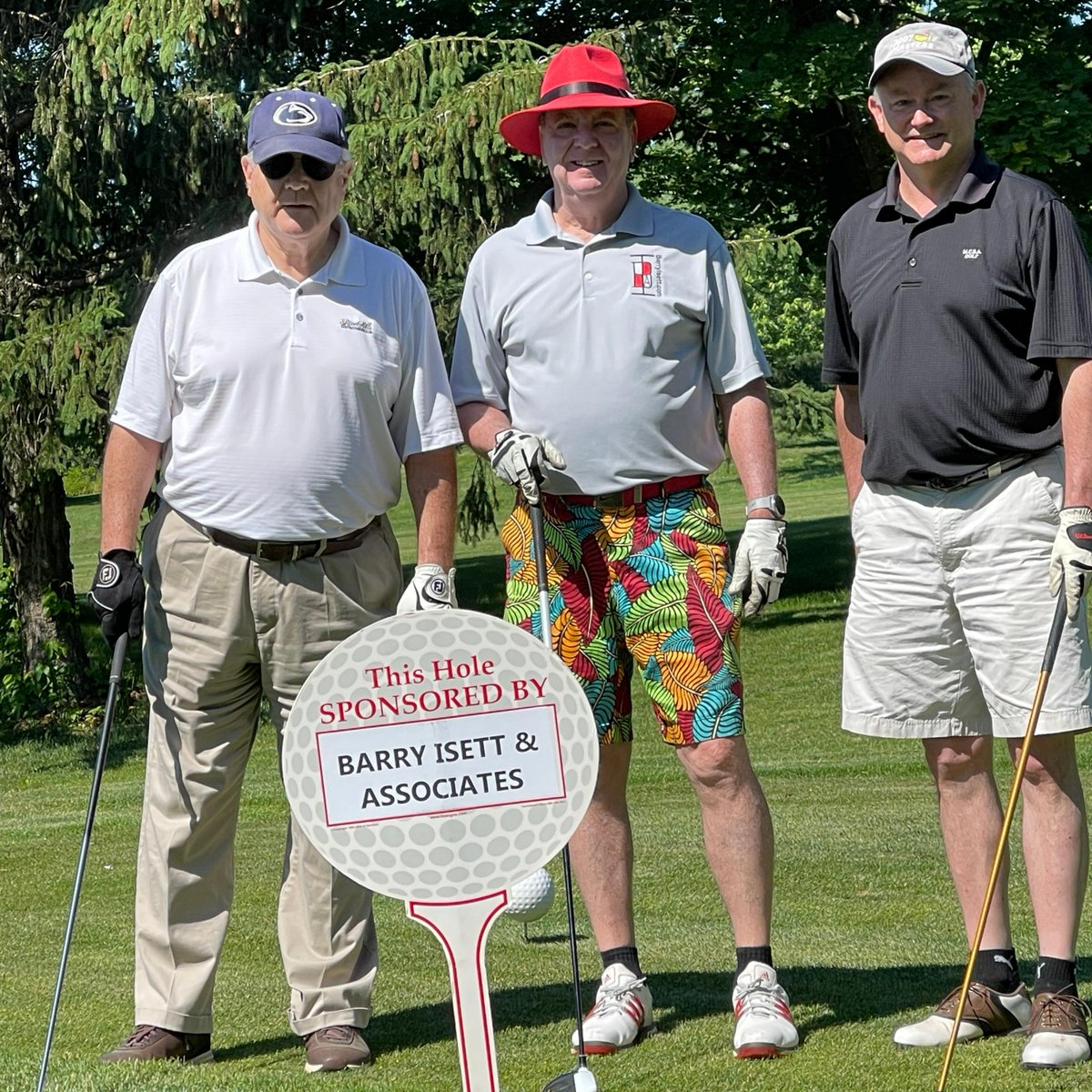 BarryIsettAssoc's tweet photo. Isett is proud to present the 2022 Slate Belt Chamber Scholarship Golf Tournament champions! Our own Chuck Niclaus swept the green with partners Chuck Leonard, PMEDC, Jeff Gilbert, @FKCBank and Don Heller, DNA Realty & Property Management (our photographer). #IsettOuting #service https://t.co/jOrtwaL9Cf