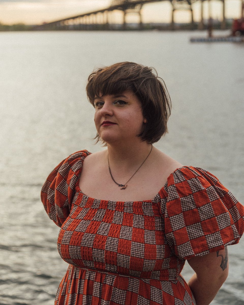 Long Neck 🦕 tweet media