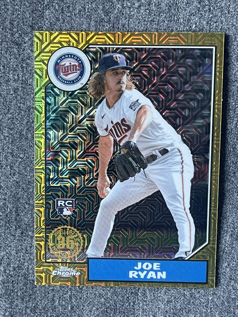The #MNTwins need a big win tonight and Joe Ryan is the man to get it done. Let’s get some good energy going.

Win his 2022 <a href="/Topps/">Topps</a> Chrome Mojo Refractor RC.

RT to enter. Must be following to win.